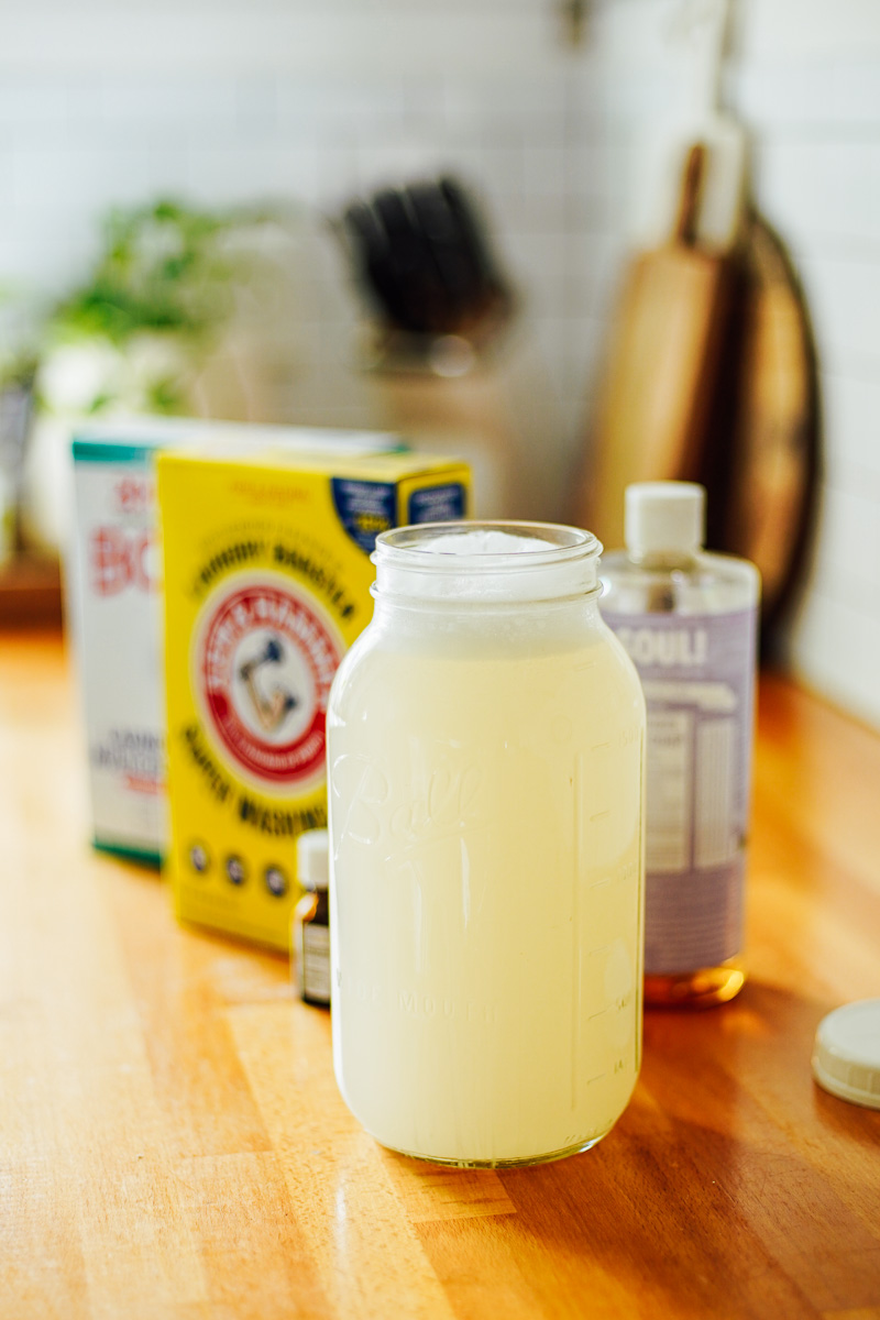 DIY Homemade Liquid Laundry Detergent Soap