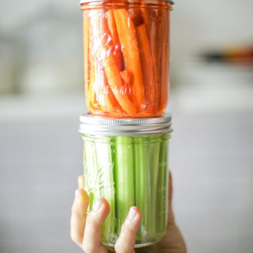 How to Keep Cut Carrot and Celery Crisp and Fresh